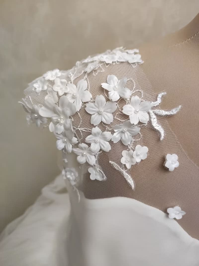 用於婚禮 生日 音樂會和其他慶祝活動的緞面花童禮服