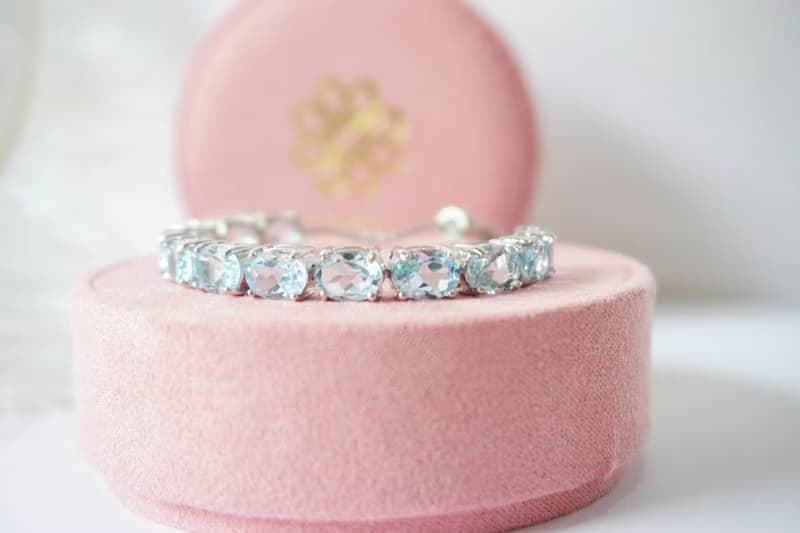 Natural Blue Topaz Bracelet Silver 925 With 18K White gold Plated