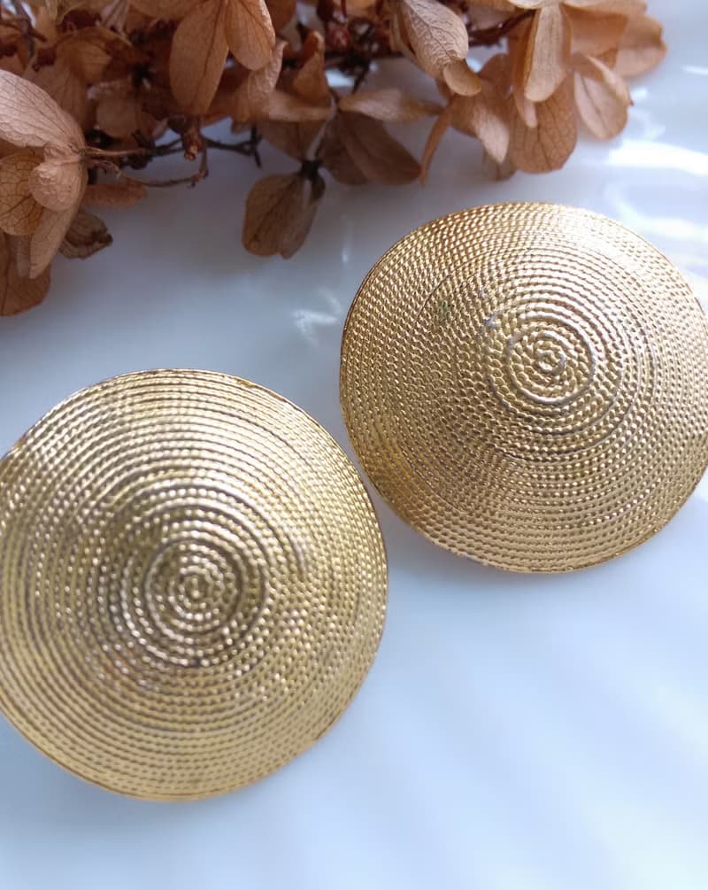 Vintage Jewelry 西洋古董飾品 大漩渦 圓盤 夾式耳環