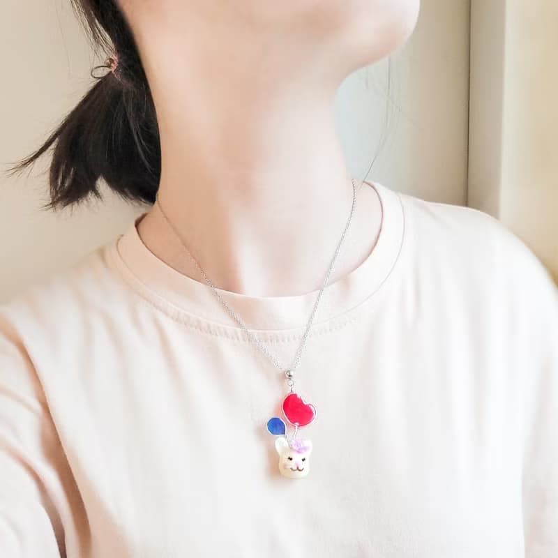 拉著愛心氣球的小兔 黏土 可愛