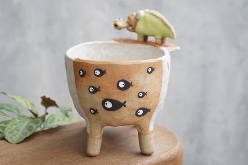 Plant pot with a crocodile ,lithops,cactus,ceramics,pottery,handmade