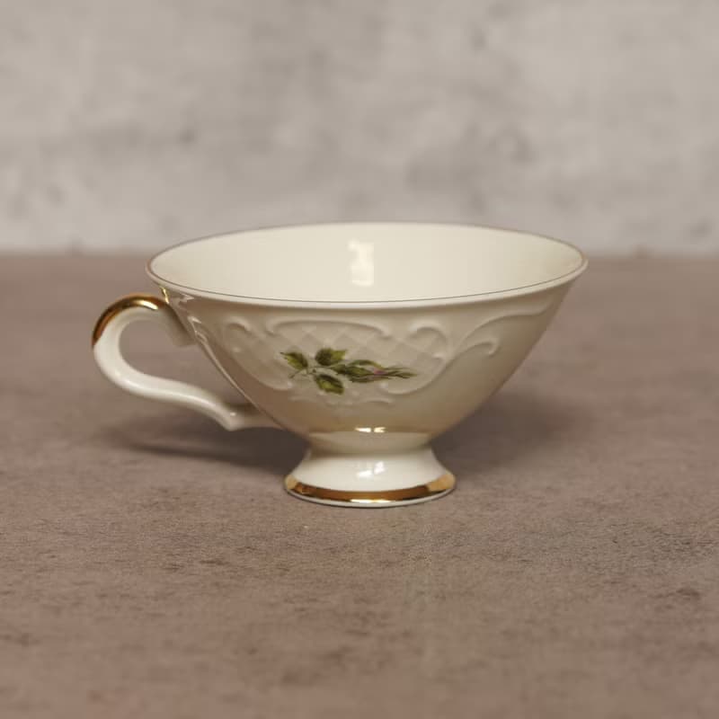 德國巴伐利亞白玫瑰浮雕薄瓷寬口茶杯/咖啡杯組