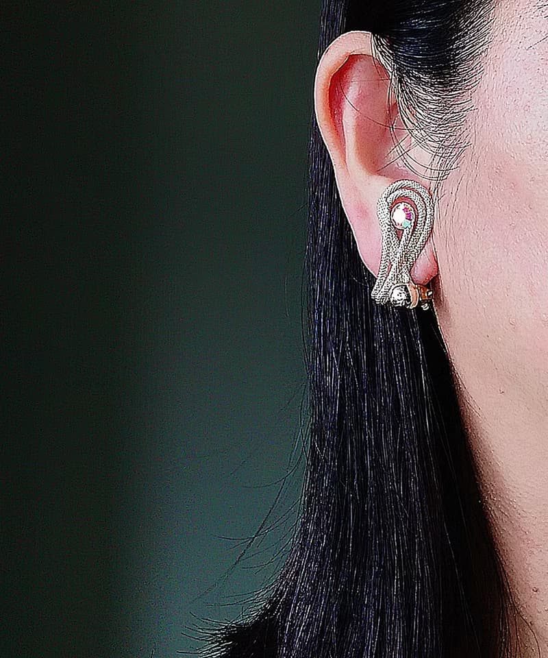 vintage jewelry  典雅金色繩結萊茵鑽 夾式耳環