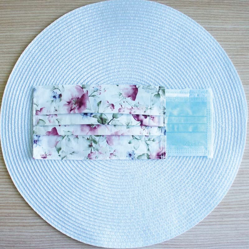 Lovely日本棉布【英式花朵口罩套、白】大人版紙口罩使用E