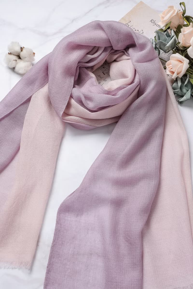 新款Cashmere羊絨圍巾/披肩 漸層 戒指絨 淡紫粉韻 四季適用