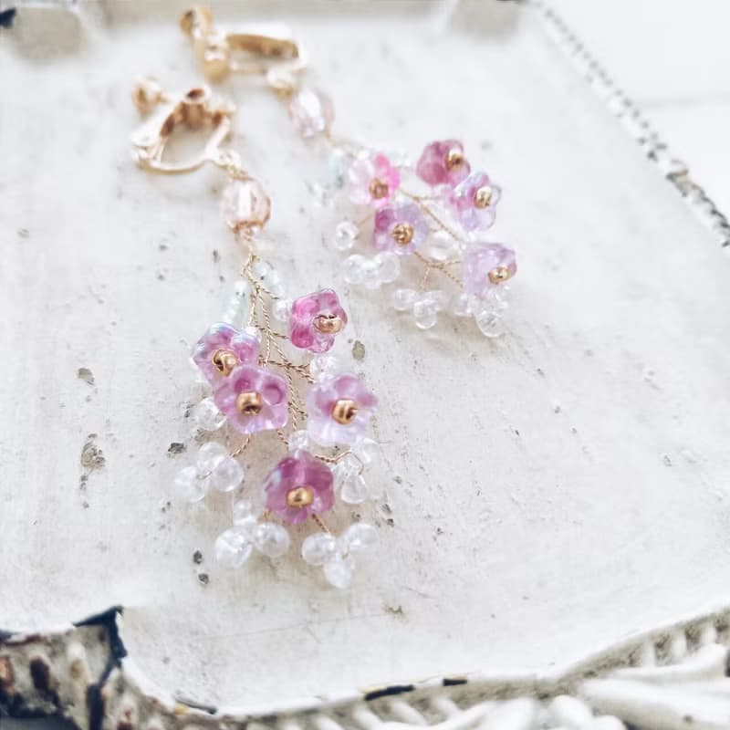 串珠花束耳環 (紫紅)