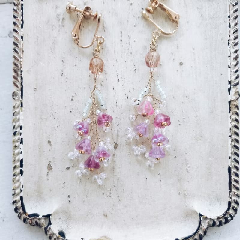 串珠花束耳環 (紫紅)