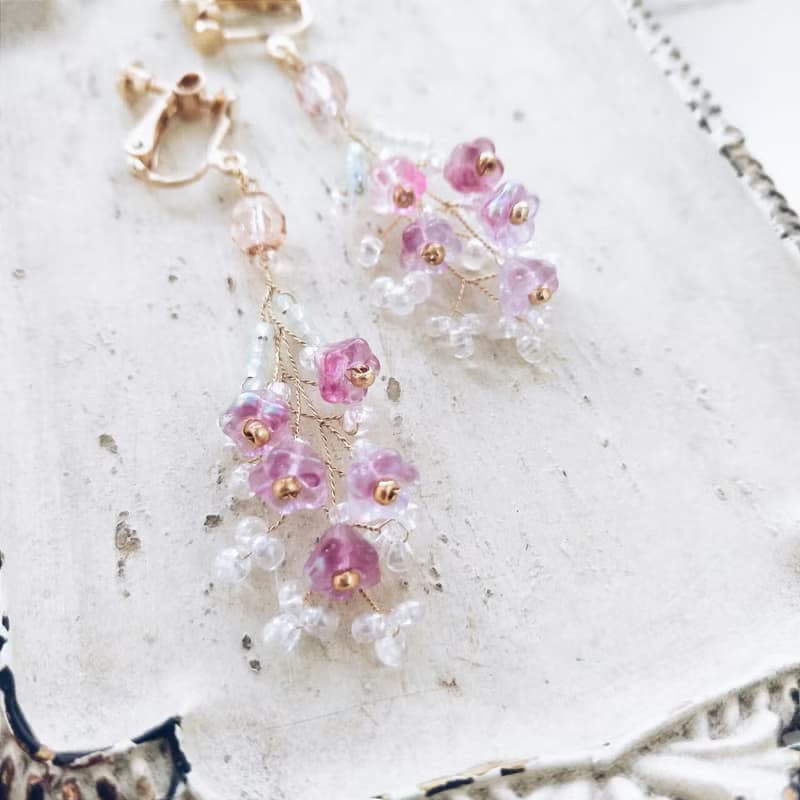 串珠花束耳環 (紫紅)