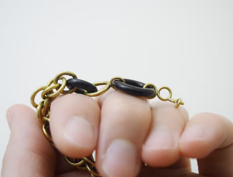 不能歸類系列-圈圈圈‧黑瑪瑙‧黃銅手鍊