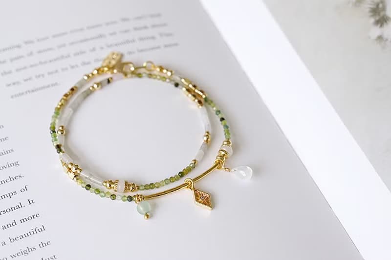 人緣 x 綠碧璽 石榴石 月光石 拉長石 母親節【克林姆的吻】手鍊