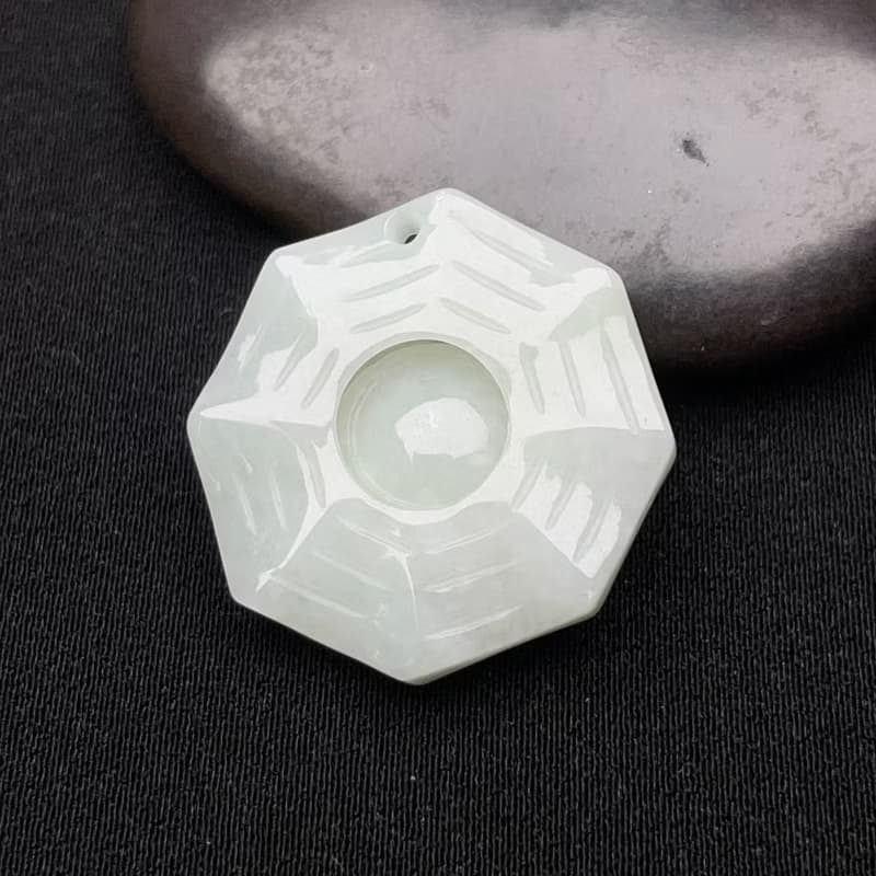 【乾坤太極】冰糯翡翠八卦吊飾 | 天然緬甸翡翠A貨 | 送禮