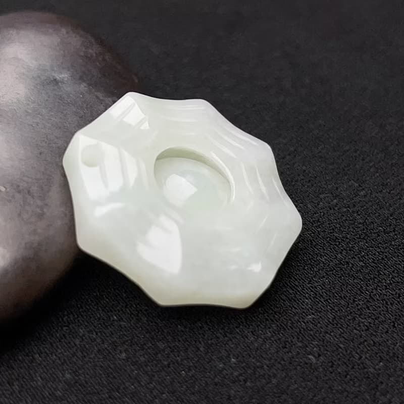 【乾坤太極】冰糯翡翠八卦吊飾 | 天然緬甸翡翠A貨 | 送禮