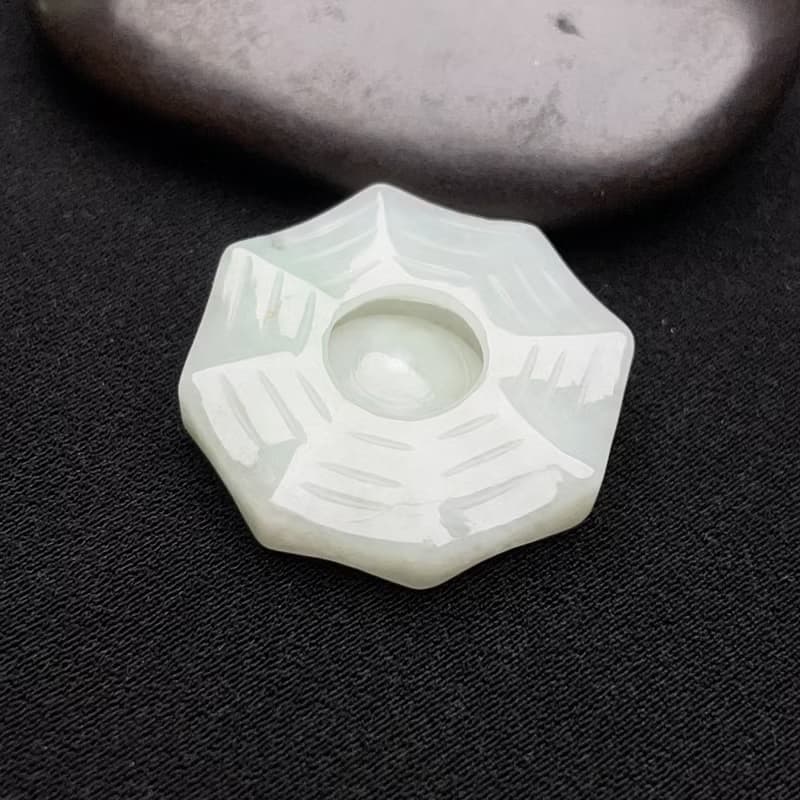 【乾坤太極】冰糯翡翠八卦吊飾 | 天然緬甸翡翠A貨 | 送禮
