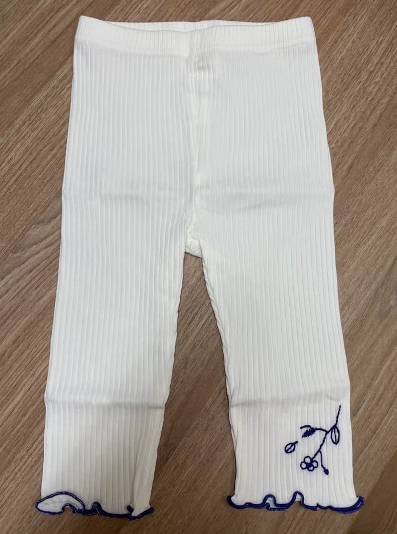 【出清優惠】甜美刺繡內搭褲