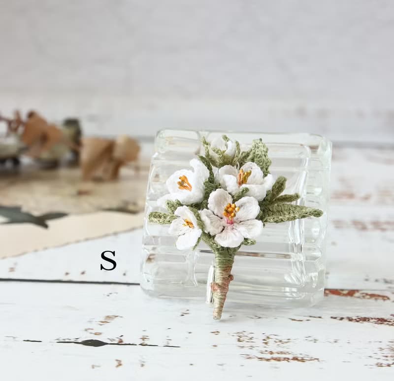 車輪梅 純白 S/L 胸針 細工編織  本土植物