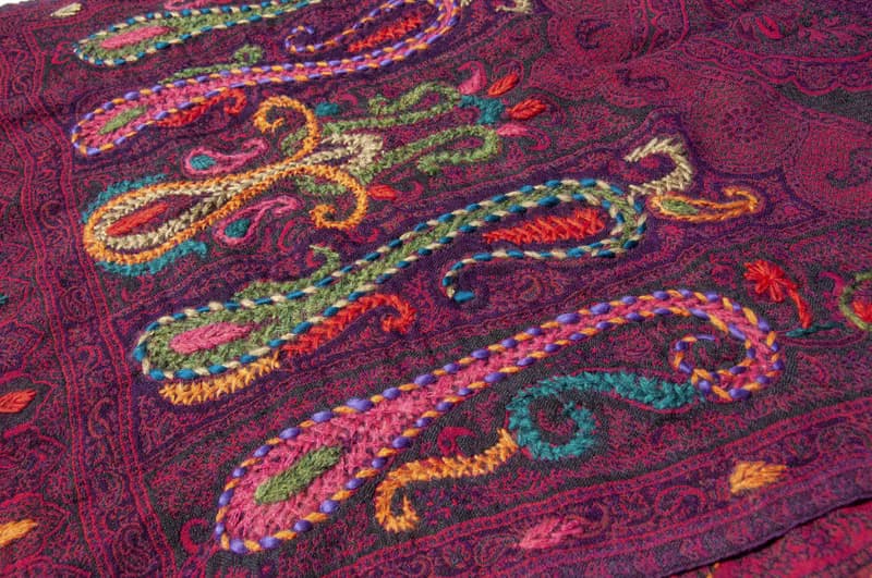 喀什米爾Cashmere/水煮羊毛披肩/針織圍巾/刺繡圍巾/羊絨披巾-花