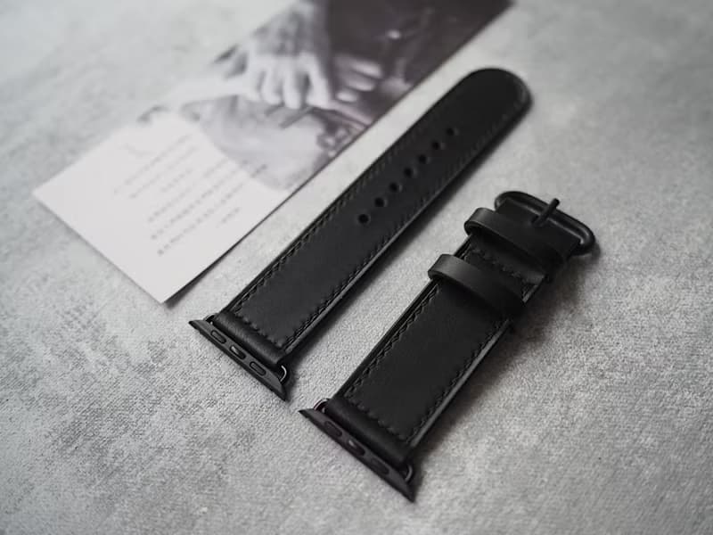 黑色蘋果Applewatch錶帶Ultra錶帶 手工牛皮刻字禮物 訂製顏色