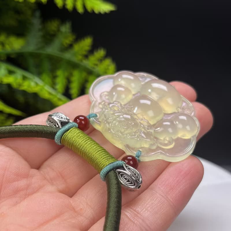 岫巖玉如意吊墜項鏈 冰潤淺黃綠 雕刻葫蘆花開富貴 福祿吉祥溫婉