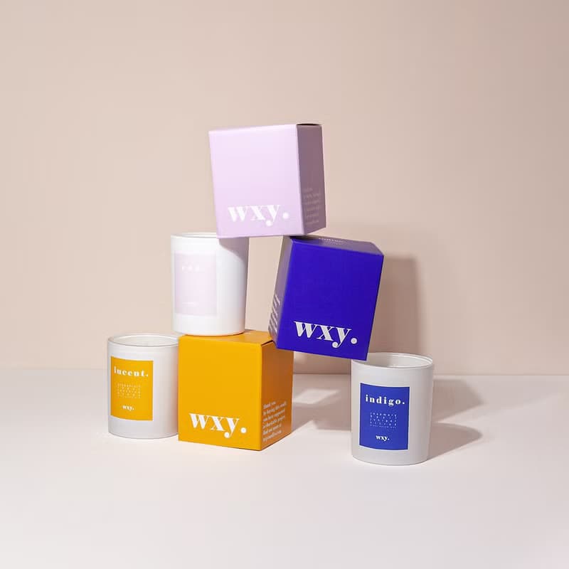 【英國 wxy】經典蠟燭- eos. 鳶尾根 & 琥珀 /200g