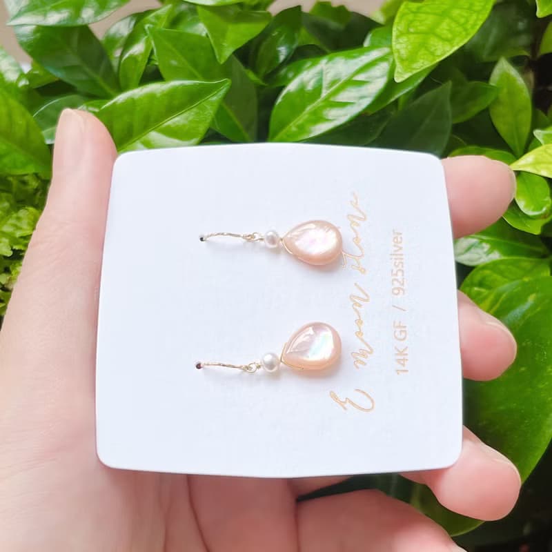 七彩極光 粉紅蝶貝水滴型耳環 顆顆幻彩