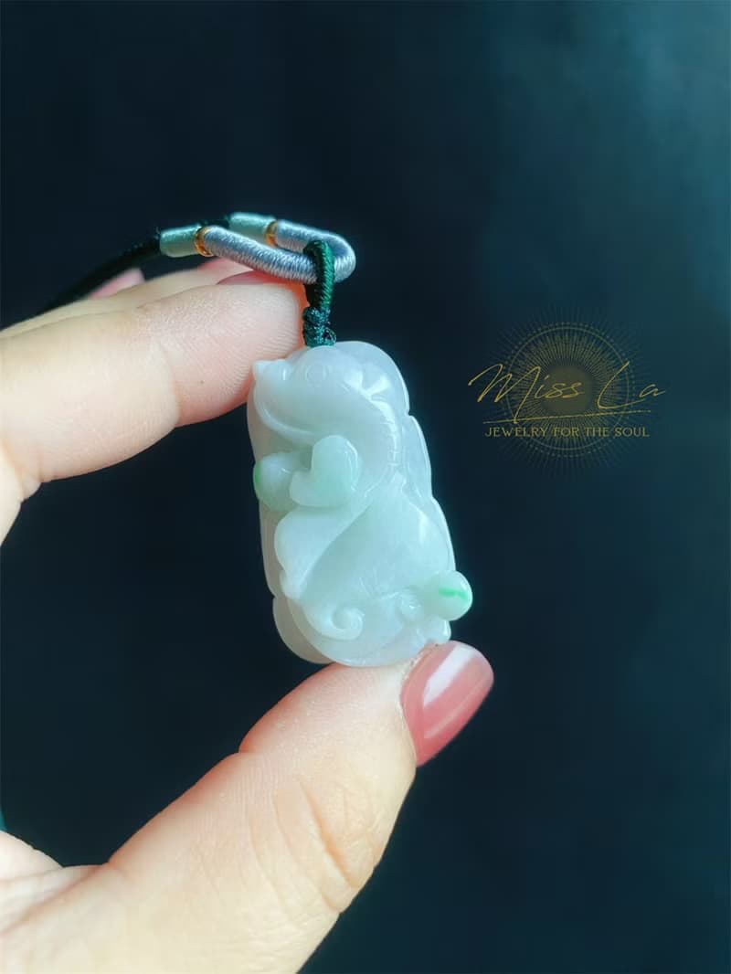 天然緬甸玉翡翠 白底青飄陽綠 荷葉魚 翡翠 禮物 天然石 項鍊