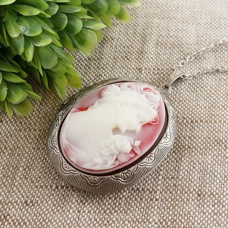 White Red Pink Girl Lady Cameo Oval Locket Victorian Pendant Necklace Jewelry