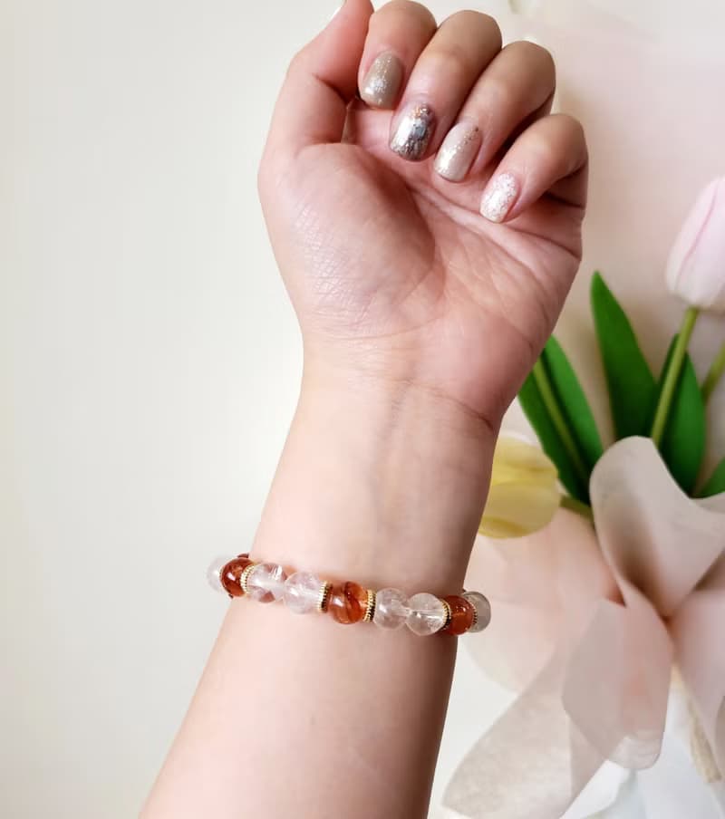 開運招財貓-紅膠花/藍針水晶