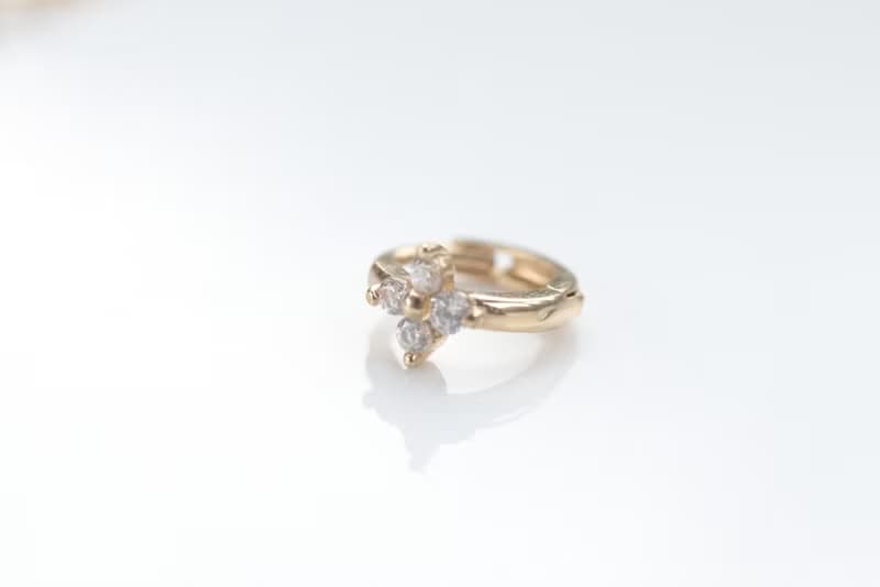 14K Flower CZ Earring 花鑽耳扣耳環 (內徑5mm) (單個)
