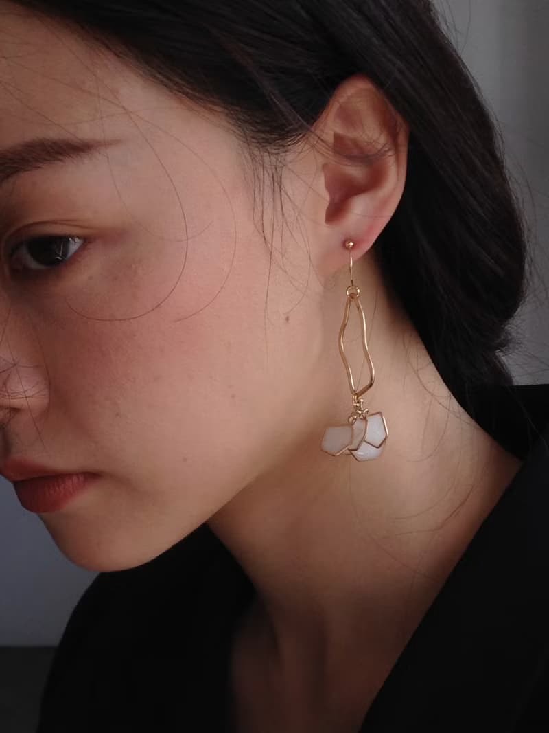 畫家花束 耳環 / 耳夾可 樹脂 飾品 可愛 上班族耳環 紙盒包