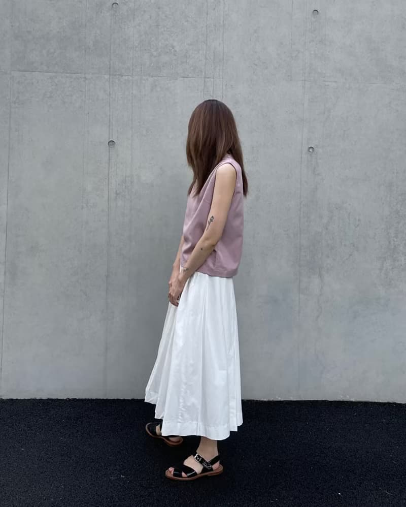 粉色小背心 Ash pink tank
