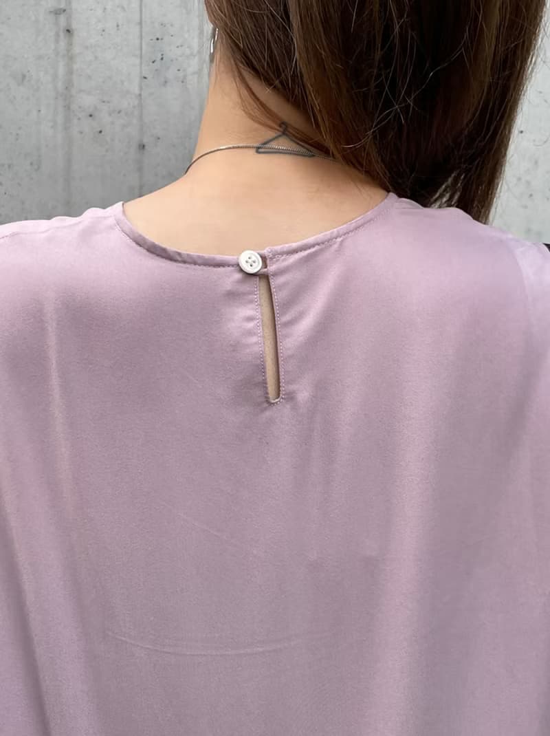 粉色小背心 Ash pink tank