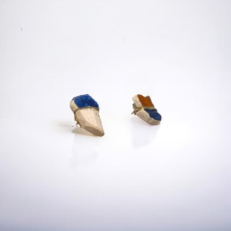 不對稱金繼玻璃耳環