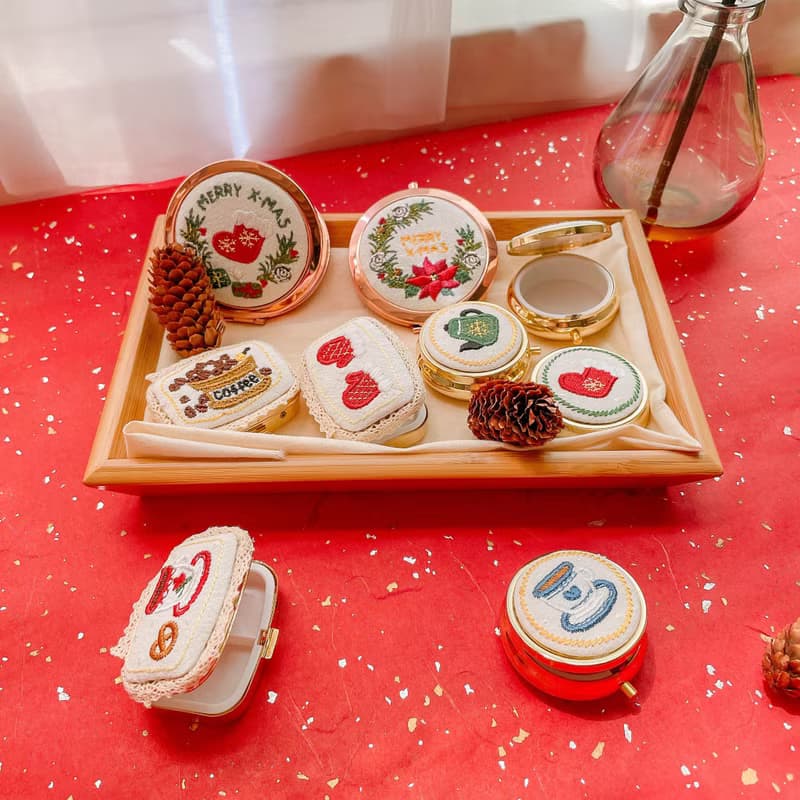 【聖誕市集】刺繡隨身鏡/藥盒/飾品盒|聖誕包裝