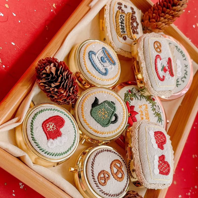 【聖誕市集】刺繡隨身鏡/藥盒/飾品盒|聖誕包裝