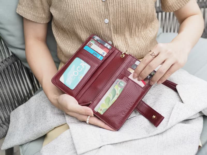 Iris (Burgundy) : Medium wallet, Leather wallet, Red wallet, folded wallet