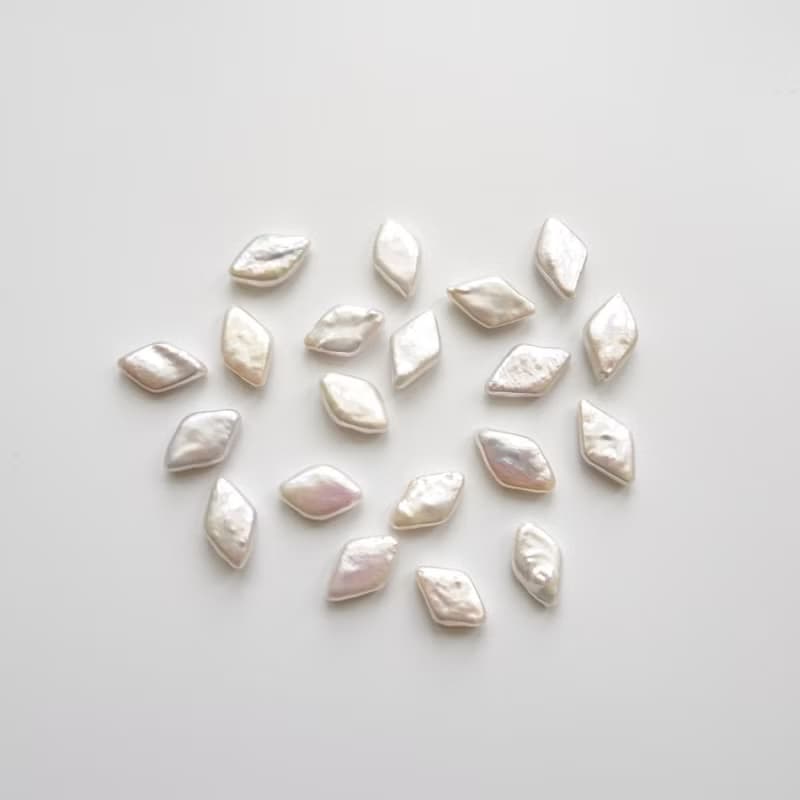 巴洛克淡水珍珠墜 菱形 14Kgf 包金 法式鬱金香耳勾 | 復古唐頓