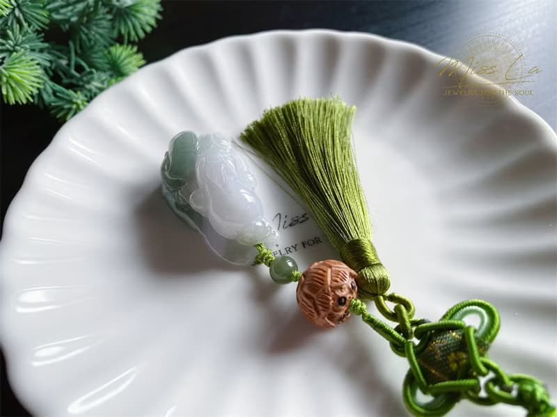 天然緬甸玉 翡翠 翹色巧雕 三腳金蟾 招財進寶 包掛 禮物