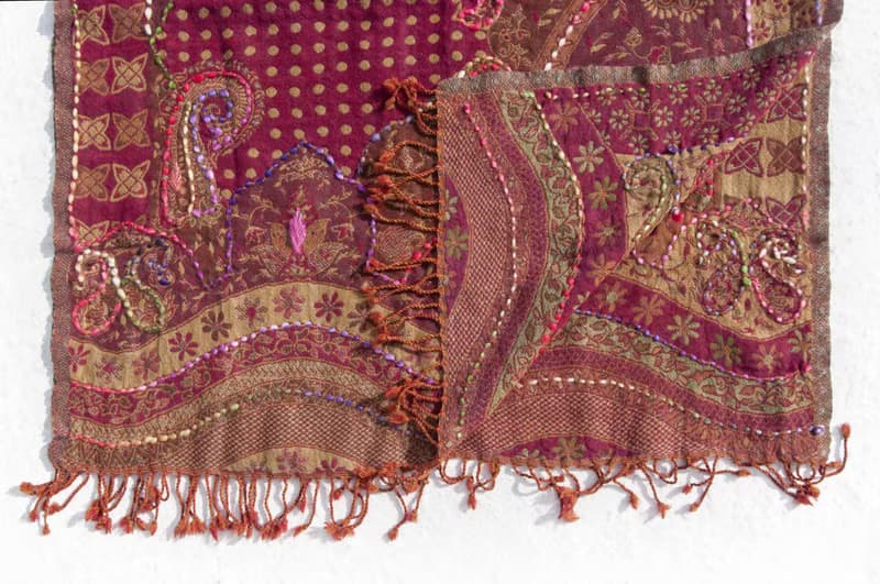 羊絨毯刺繡羊毛披肩/針織圍巾/刺繡圍巾/羊絨披巾/喀什米爾Cashmere 聖誕禮物 情人節禮物 交換禮物 生日禮物-花
