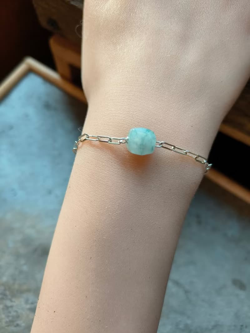 天然緬甸翡翠冰種飄藍不規則珠 925純銀手鍊 072019