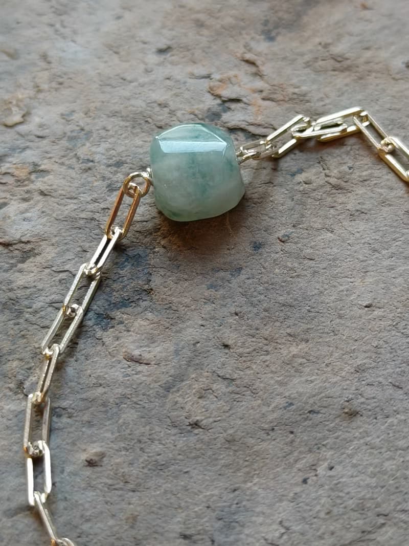 天然緬甸翡翠冰種飄藍不規則珠 925純銀手鍊 072019