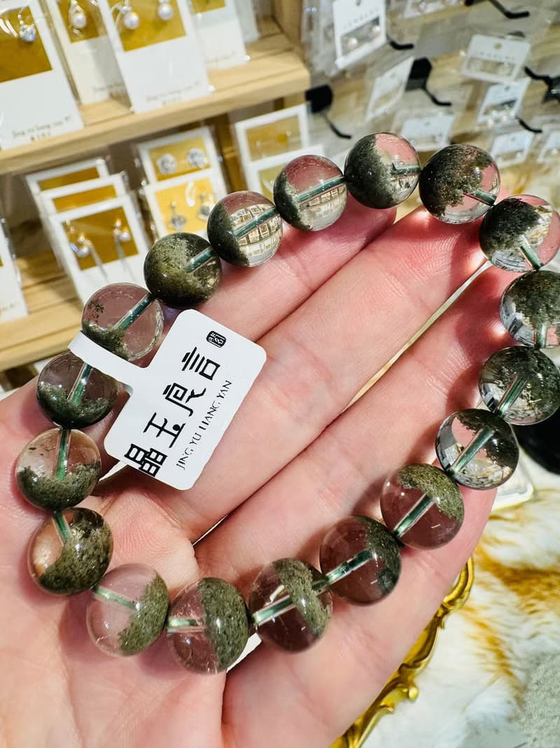 精品玻璃體濃色翠綠招財半盆綠幽靈11.5mm39.60g主正財事業貴人緣