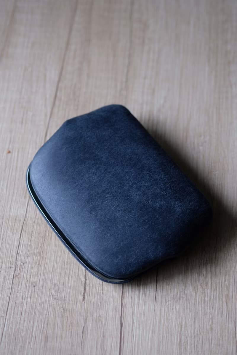 薄型天溝六卡夾【海軍藍_Badalassi Pueblo 磨砂皮】