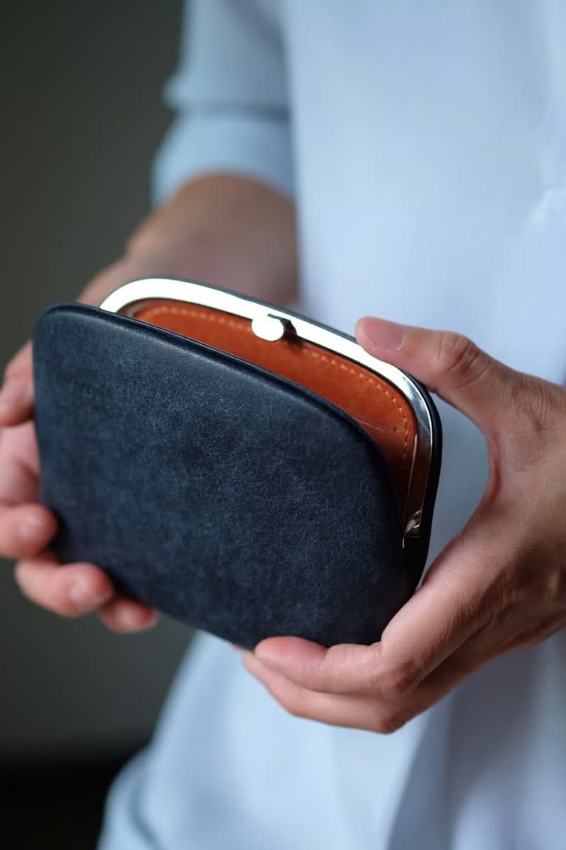 薄型天溝六卡夾【海軍藍_Badalassi Pueblo 磨砂皮】