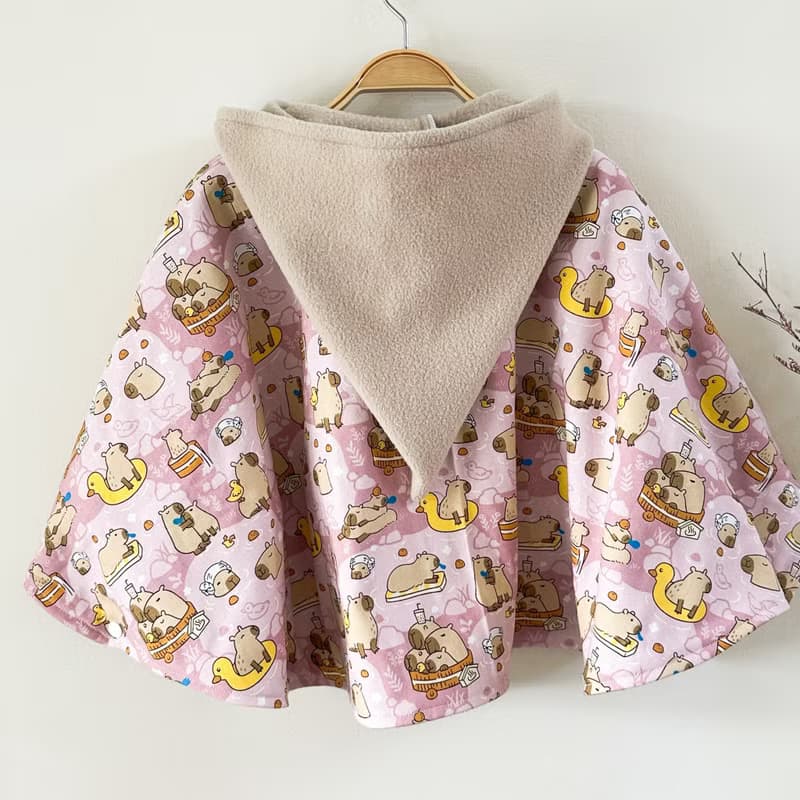 現貨 卡皮巴拉粉精靈斗篷 0-4歲