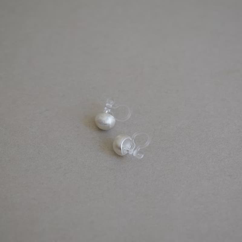 ドームピアス/イヤリング