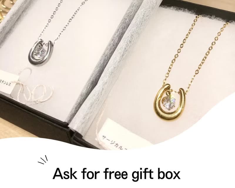 サージカルステンレス　ネックレス　ゴールド　馬蹄　馬蹄項鍊　ホースシュー　ジルコニア　高品質　不鏽鋼項鍊