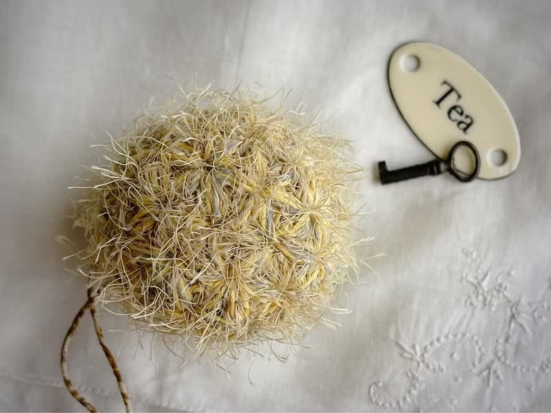 聖誕禮物 Knitting 生命之花束口袋 - 掌心的鵝黃