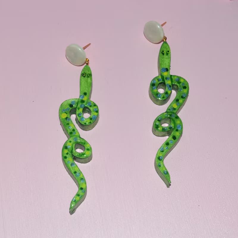 青蛇 長款個性蛇形耳飾 手繪木製