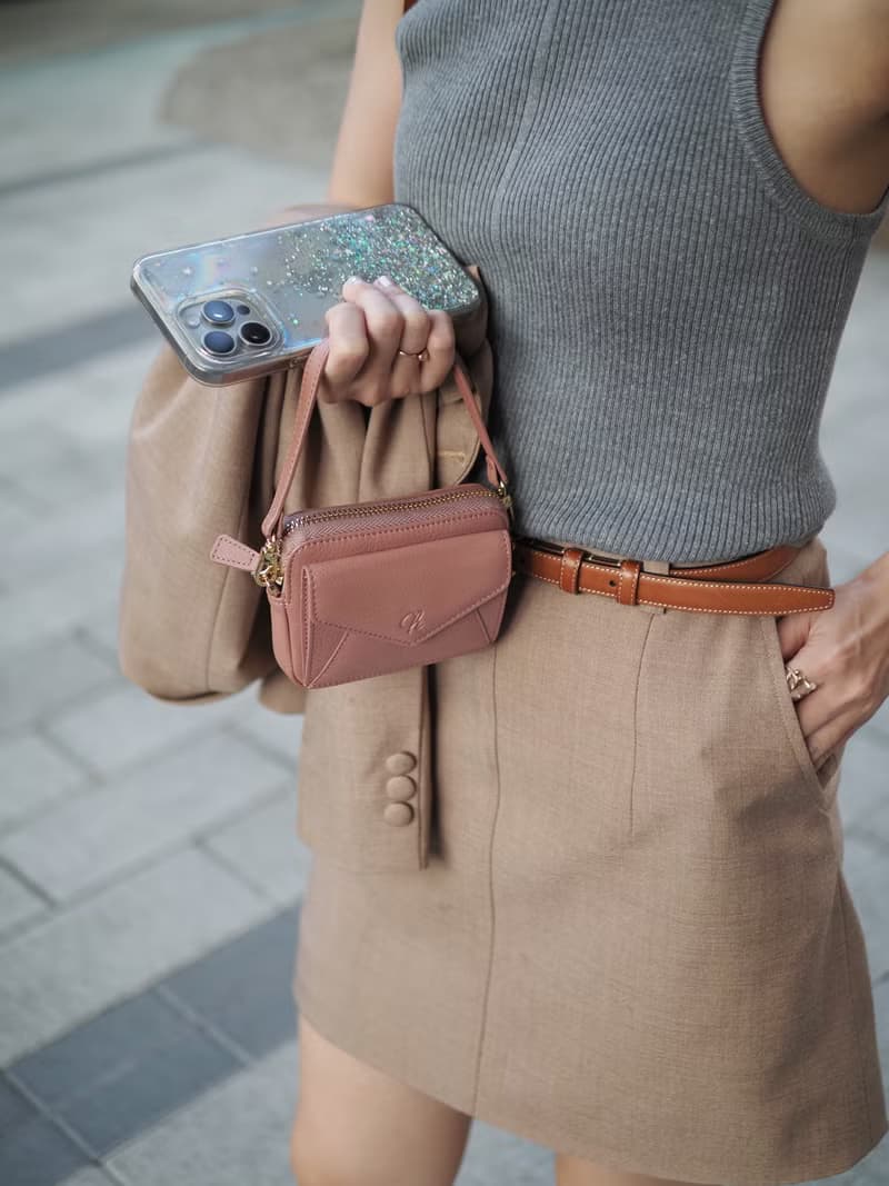 Valen (Tearose) : Mini wallet, short wallet, cow leather, Nude-pink, Zip pouch