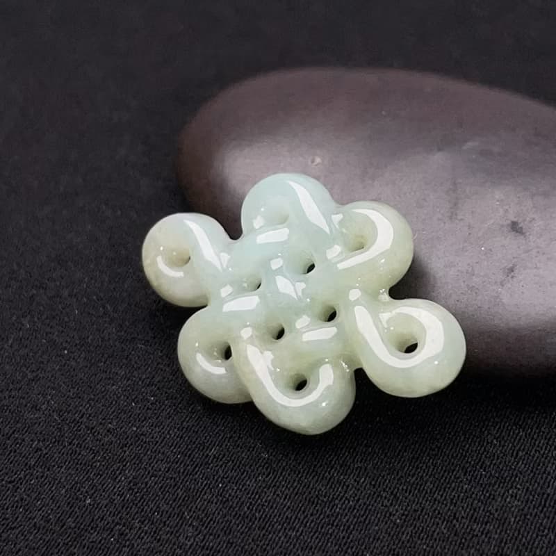 冰綠翡翠吉祥結吊飾 | 天然緬甸玉翡翠A貨